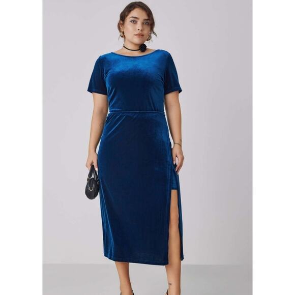 NWT CIDER Velvet Round Neckline Solid Wrap Knotted Midi Dress Size XL - Picture 1 of 7